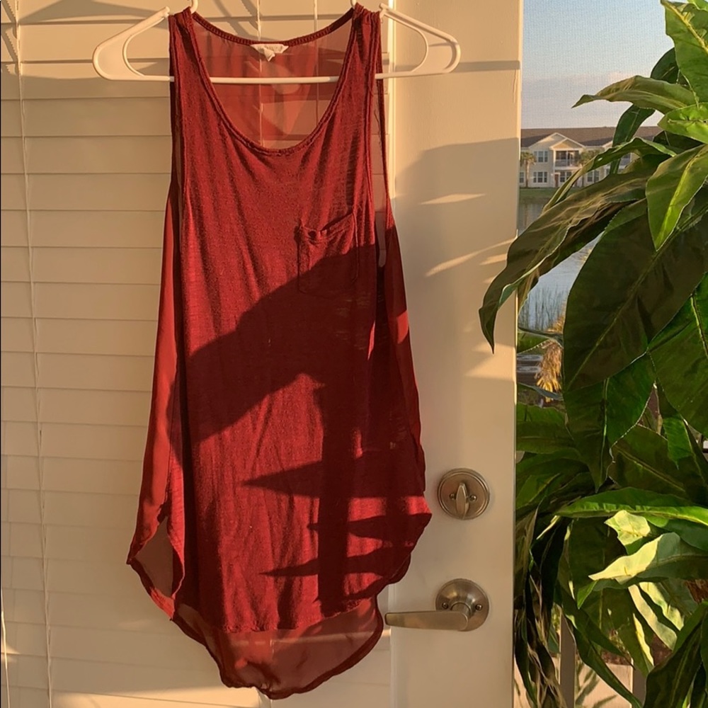 Aeropostale maroon tank!
